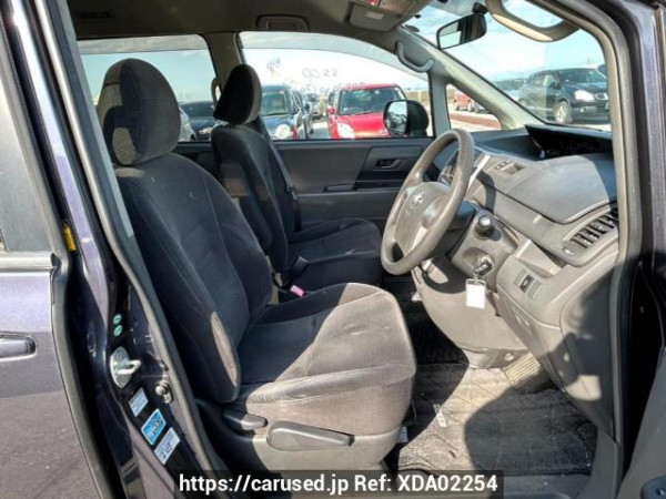 Used 2008 AT toyota voxy ZRR70G Image[13]