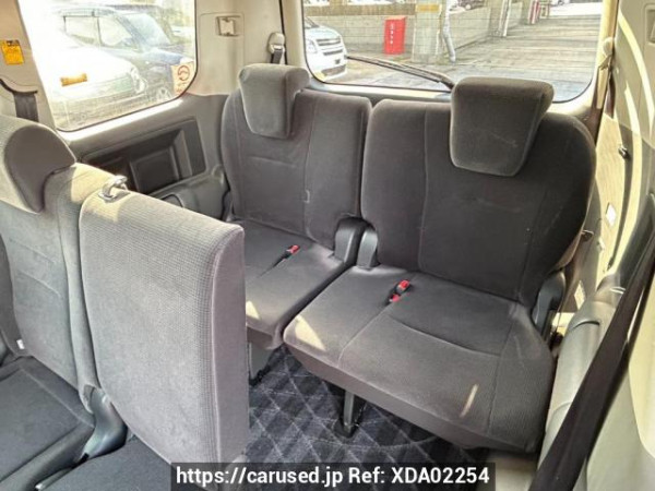 Used 2008 AT toyota voxy ZRR70G Image[17]