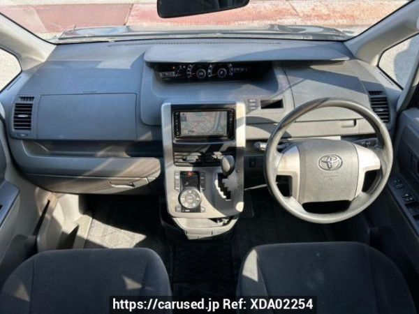 Used 2008 AT toyota voxy ZRR70G Image[21]