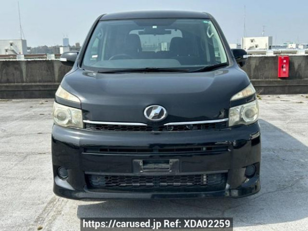 Used 2010 AT toyota voxy ZRR70G Image[1]