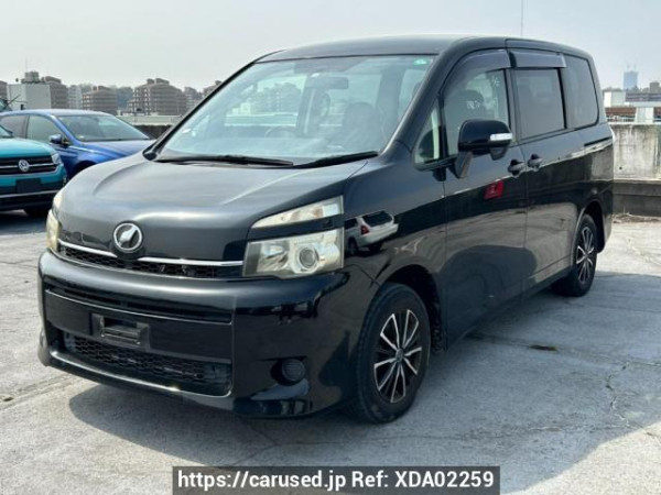 Used 2010 AT toyota voxy ZRR70G Image[2]