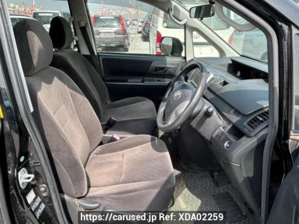 Used 2010 AT toyota voxy ZRR70G Image[12]