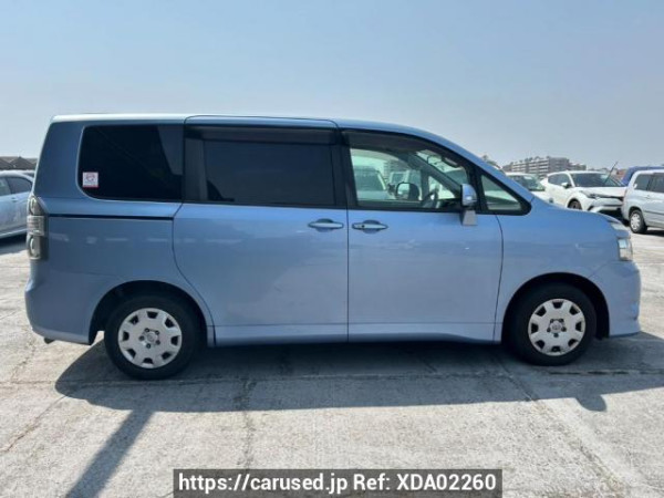 Used 2010 AT toyota voxy ZRR70G Image[7]