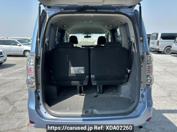 Used 2010 AT toyota voxy ZRR70G Image[8]