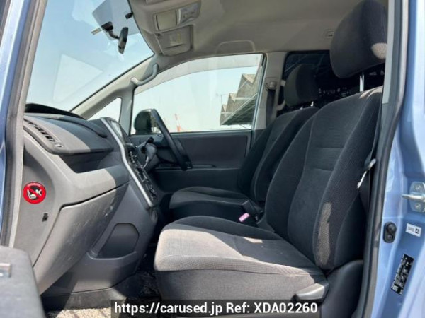 Used 2010 AT toyota voxy ZRR70G Image[14]
