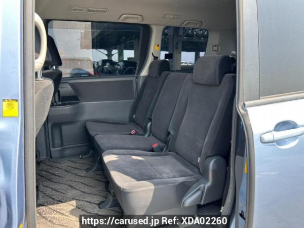 Used 2010 AT toyota voxy ZRR70G Image[15]