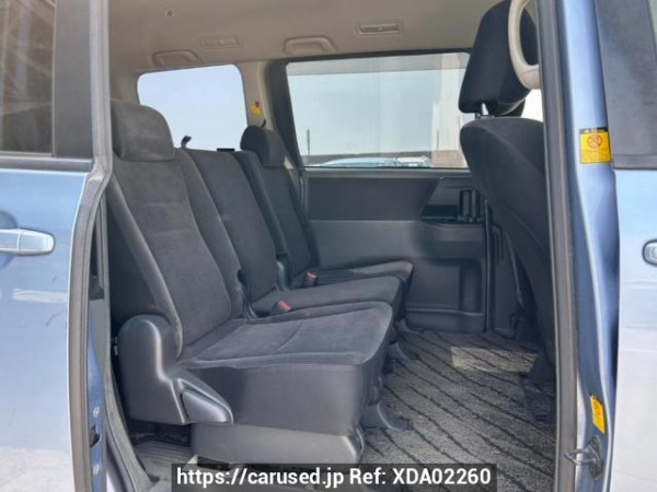 Used 2010 AT toyota voxy ZRR70G Image[16]