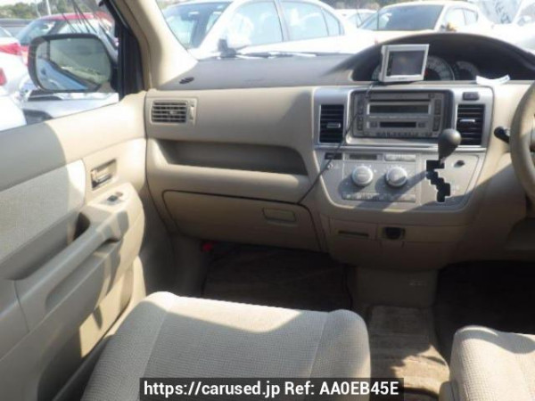 Used 2006 AT toyota raum NCZ20 Image[16]