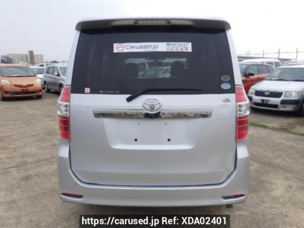 Used 2010 AT toyota noah ZRR70W Image[5]