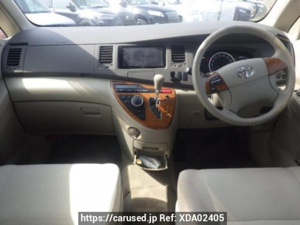 Used 2010 AT toyota isis ZGM10G Image[16]