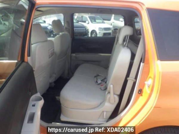 Used 2010 AT toyota passo-sette M502E Image[14]