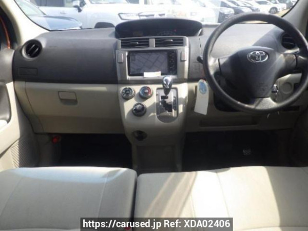 Used 2010 AT toyota passo-sette M502E Image[16]