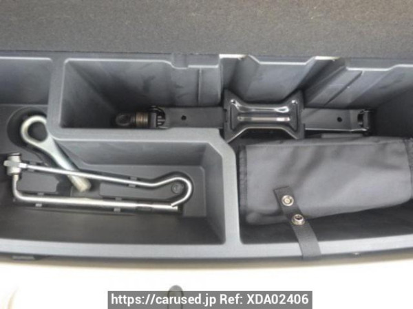 Used 2010 AT toyota passo-sette M502E Image[38]