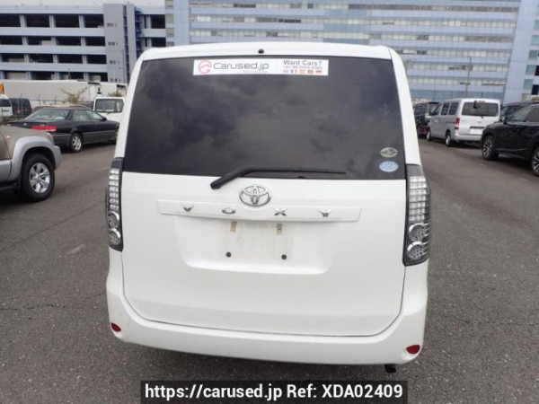 Used 2009 AT toyota voxy ZRR70G Image[4]