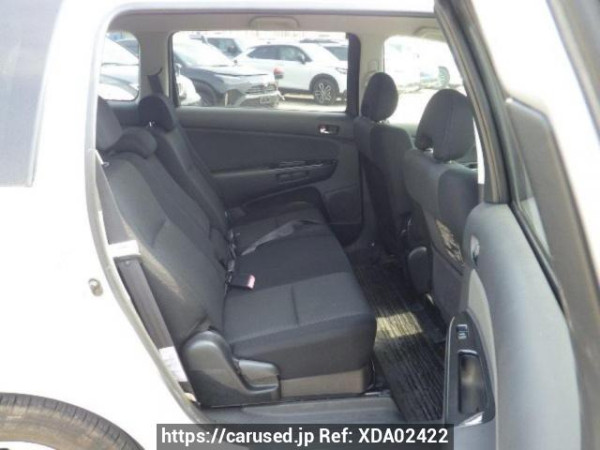 Used 2004 AT toyota wish ZNE10G Image[13]