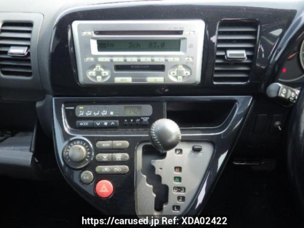 Used 2004 AT toyota wish ZNE10G Image[21]