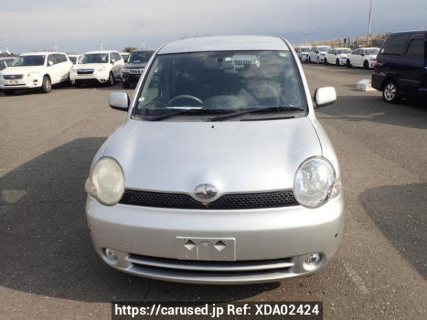 Used 2004 AT toyota sienta NCP81G Image[1]