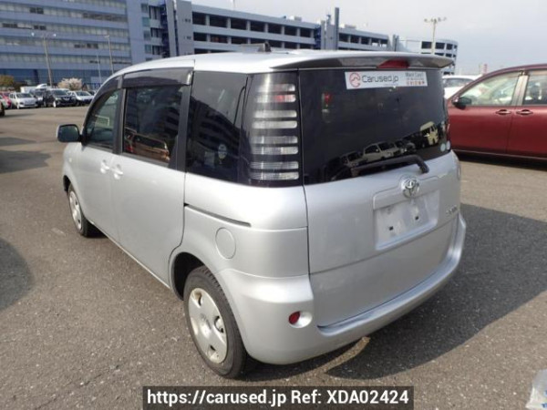 Used 2004 AT toyota sienta NCP81G Image[3]