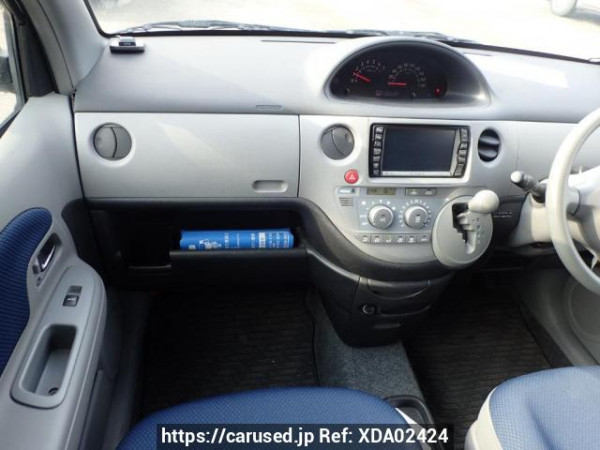 Used 2004 AT toyota sienta NCP81G Image[15]