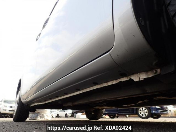 Used 2004 AT toyota sienta NCP81G Image[33]
