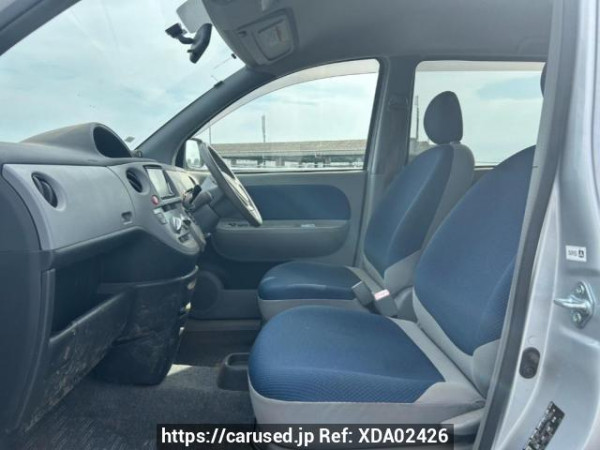 Used 2004 AT toyota sienta NCP81G Image[14]