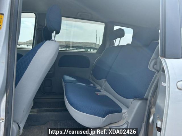 Used 2004 AT toyota sienta NCP81G Image[16]