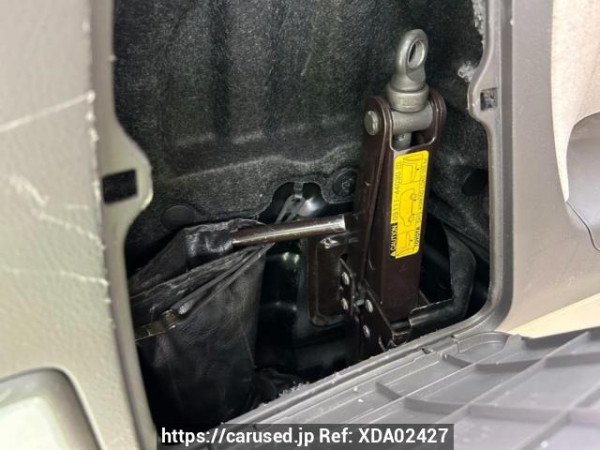 Used 2004 AT toyota alphard ANH10W Image[45]