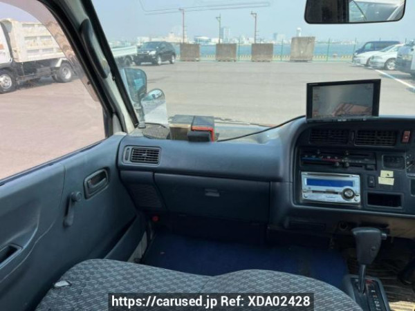 Used 2004 AT toyota hiace-van TRH102V Image[16]