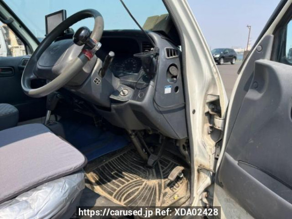 Used 2004 AT toyota hiace-van TRH102V Image[26]