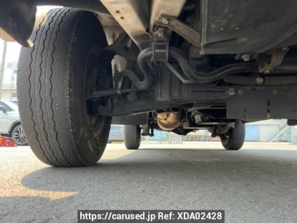 Used 2004 AT toyota hiace-van TRH102V Image[32]