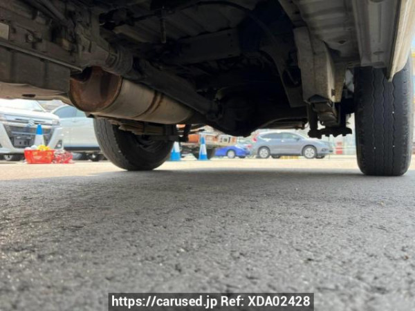 Used 2004 AT toyota hiace-van TRH102V Image[35]