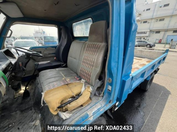 Used 1988 MT mitsubishi canter FE305BD Image[24]