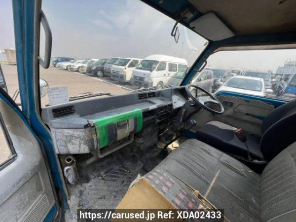Used 1988 MT mitsubishi canter FE305BD Image[25]