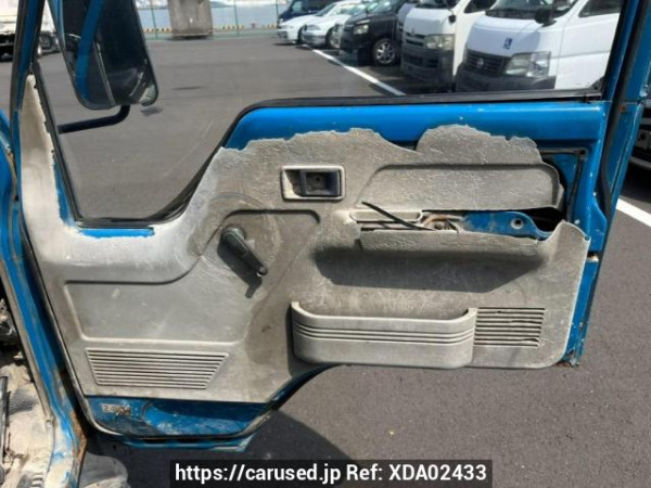 Used 1988 MT mitsubishi canter FE305BD Image[26]