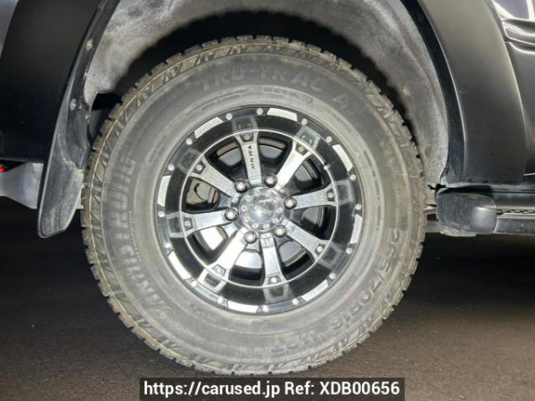 Used 2004 AT toyota hilux-surf RZN210W Image[30]