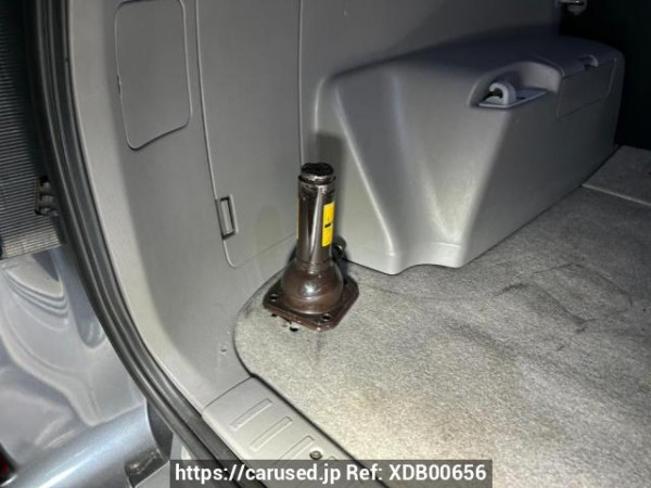 Used 2004 AT toyota hilux-surf RZN210W Image[43]