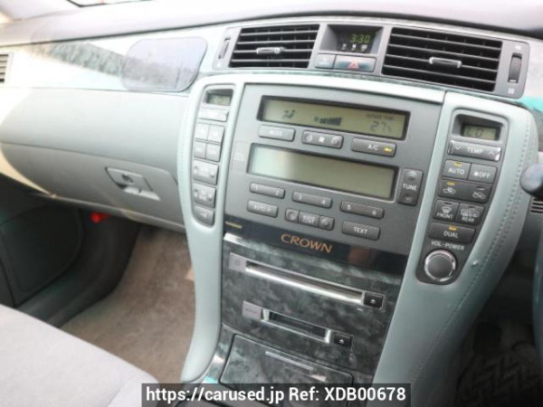 Used 2004 AT toyota crown GRS180 Image[27]