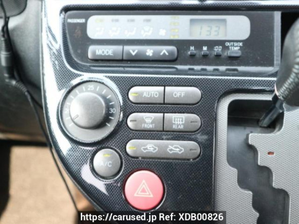 Used 2003 AT toyota wish ZNE10G Image[28]
