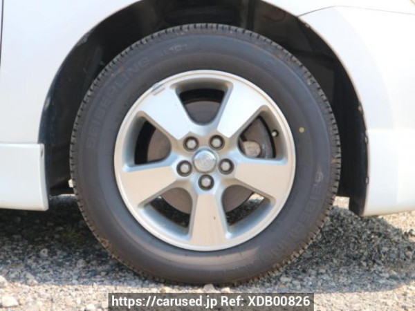 Used 2003 AT toyota wish ZNE10G Image[33]