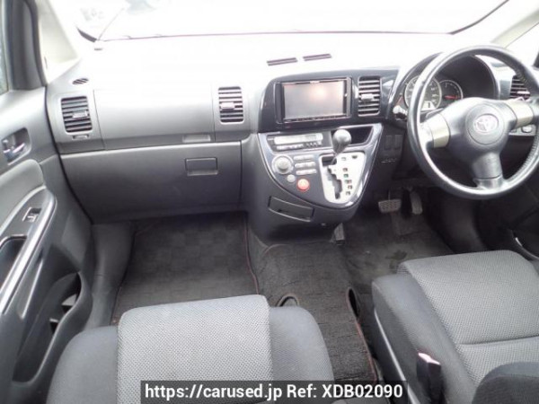 Used 2005 AT toyota wish ZNE10G Image[16]