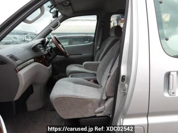Used 2000 AT toyota regius-wagon RCH41W Image[10]