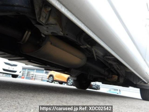 Used 2000 AT toyota regius-wagon RCH41W Image[28]