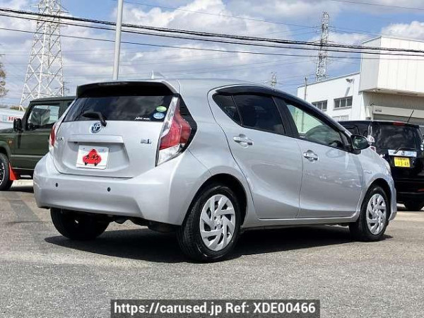 Used 2016 AT toyota aqua DAA-NHP10 Image[2]