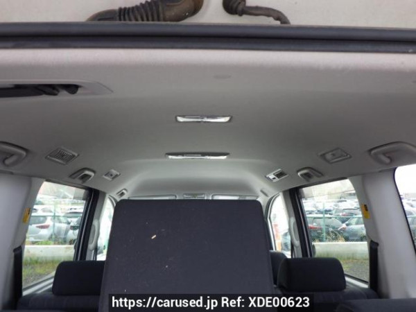 Used 2010 AT toyota noah ZRR70W Image[10]