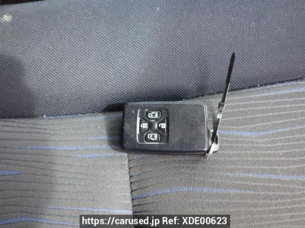Used 2010 AT toyota noah ZRR70W Image[51]