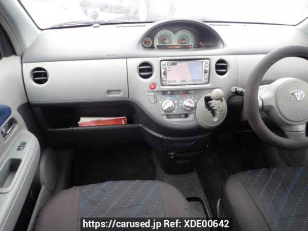 Used 2003 AT toyota sienta NCP81G Image[17]