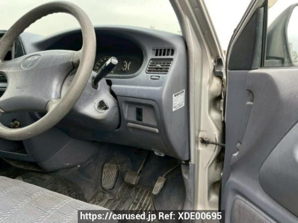 Used 2002 AT toyota townace-van KR42V Image[22]