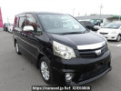 Toyota Noah ZRR70W