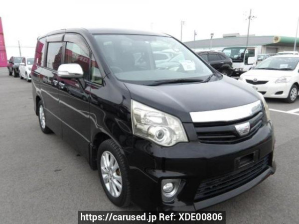 Used2012 AT Toyota Noah ZRR70WImage[0]