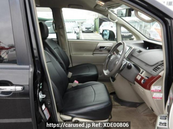 Used 2012 AT toyota noah ZRR70W Image[11]